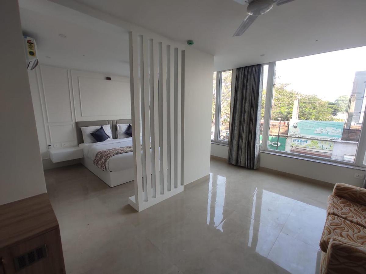 Hotel Mumbai House Express Udaipur Exterior photo