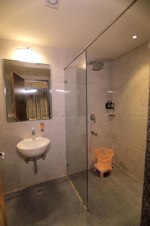 Hotel Mumbai House Express Udaipur Exterior photo